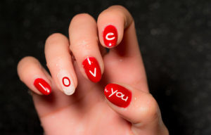 love-message-nail-manicure